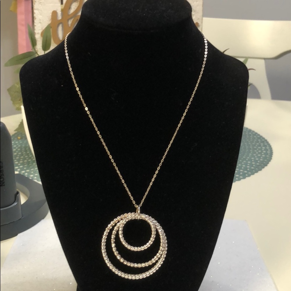 3 beaded hoops pendant on 925 silver chain
